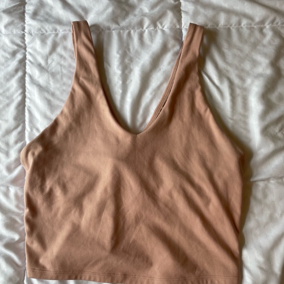 All in Motion Tan Crop Top - Picture 1 of 2